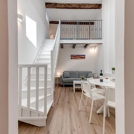 Palazzuolo Apartment