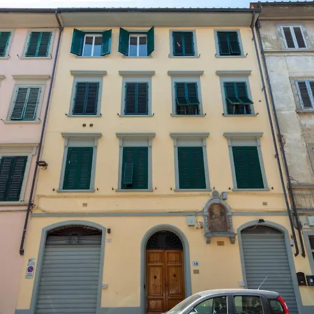 Palazzuolo Apartment